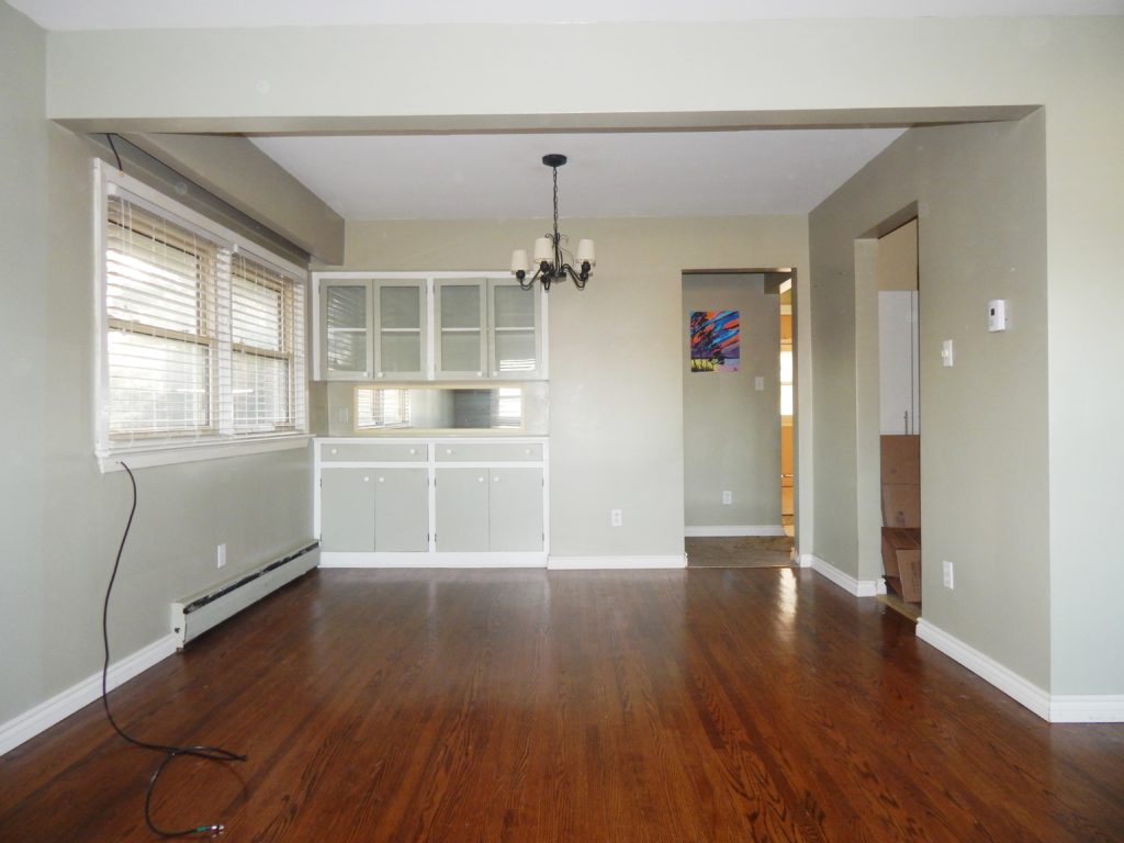 Two Bedroom Apartment in Whitby Dundas and Garden Medallion Capital