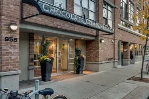 Furnished Bachelor Suite – Chocolate Lofts (Queen St West)